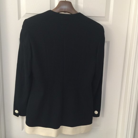 Christian Dior Classic, Black 100% Wool Blazer - Picture 11 of 13